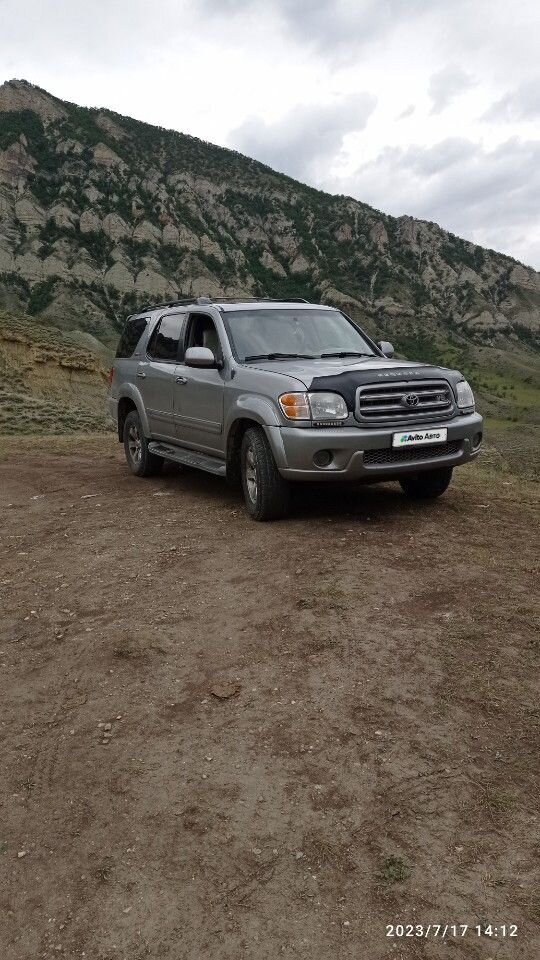 Toyota Sequoia: фото из отзыва