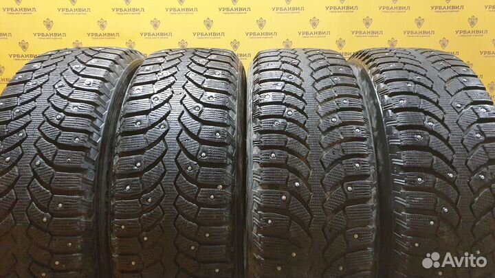 Bridgestone Blizzak Spike-01 225/65 R17 106T