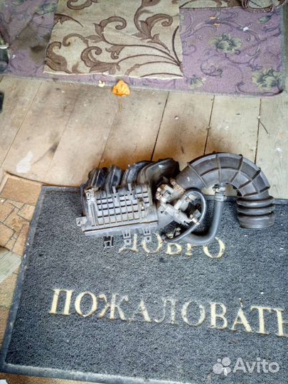 Впускной коллектор ваз 2114