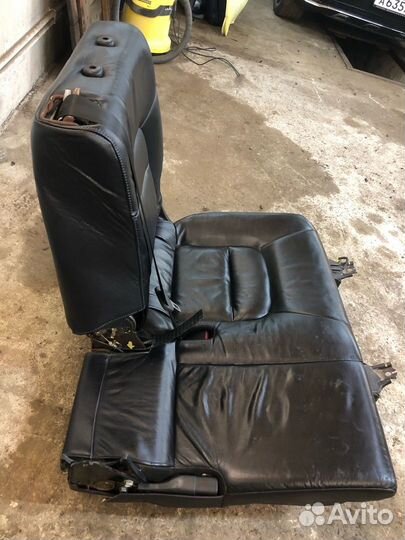 Сиденья второго ряда Toyota LC 200