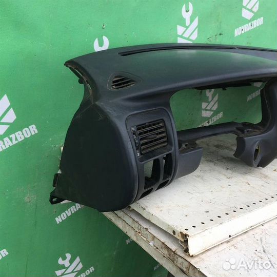 Торпедо Тойота Королла Е100