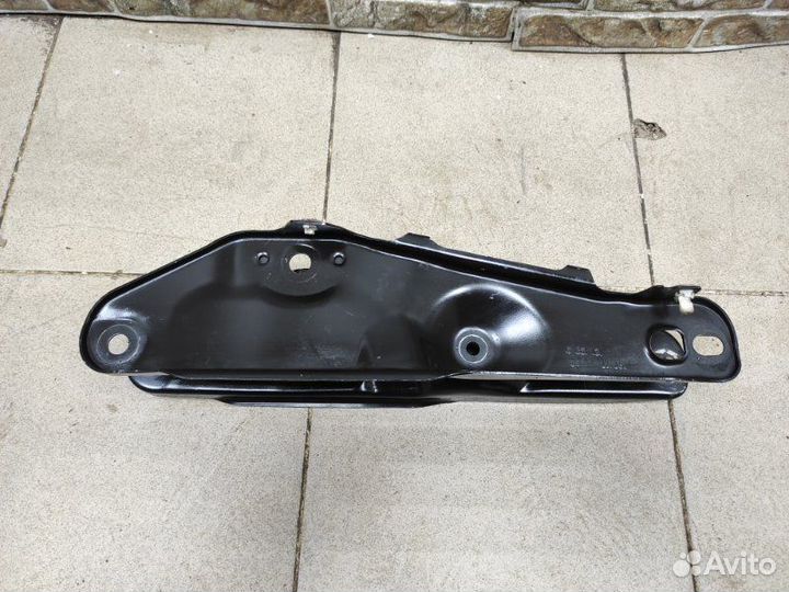 Рычаг подвески нижний задний правый Bmw 5-Series