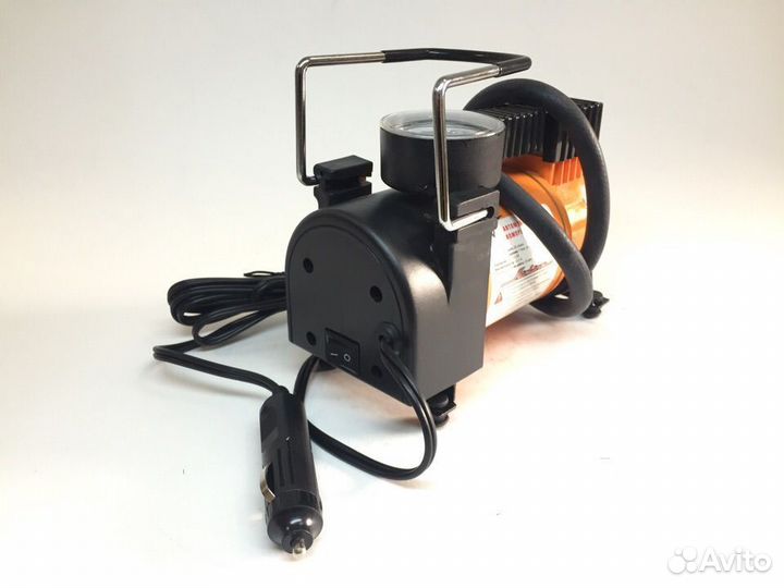 Компрессор (насос) автомобильный для подкачки шин