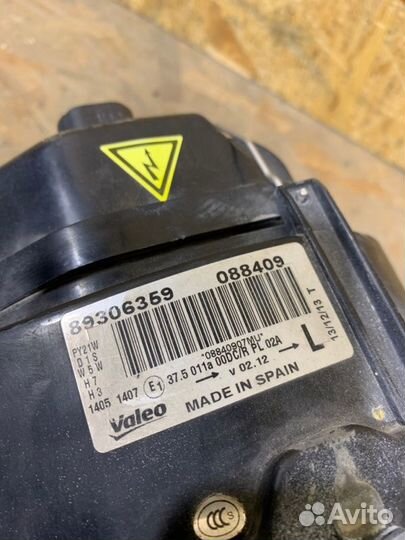 Фара передняя левая Porsche Cayenne 955 2002-2007