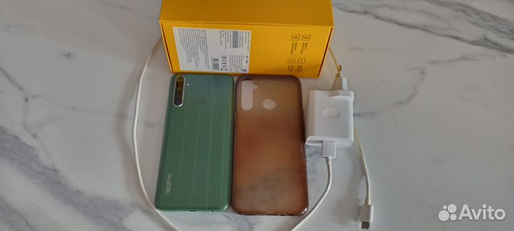 realme 6i, 4/128 ГБ