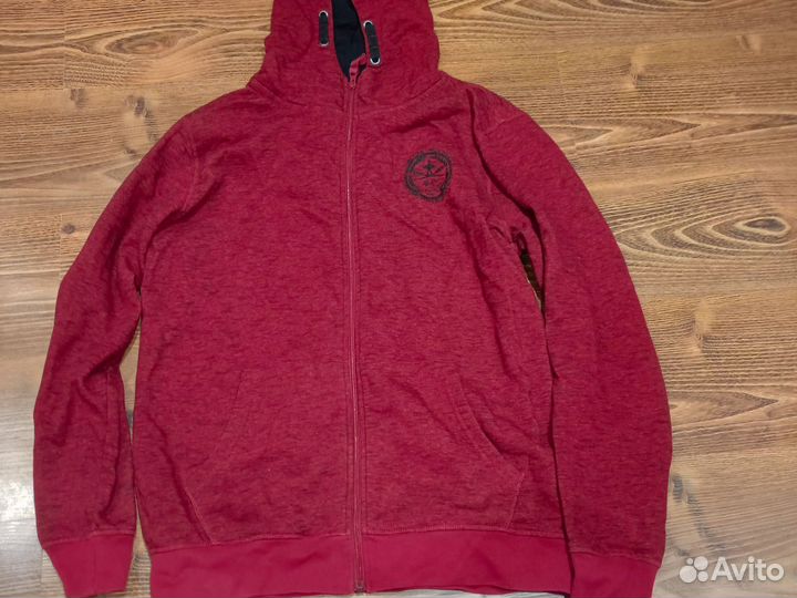 Кофта на замке