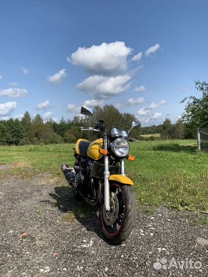 Мотоцикл Honda CB400 SF