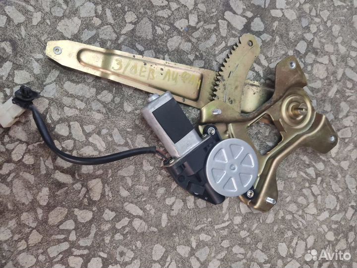 Стеклоподьемник задний элек. левый smily