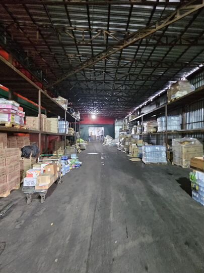 Склад, 1943 м²