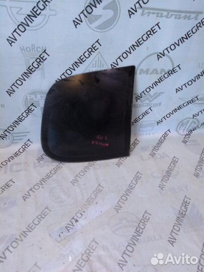 Стекло кузовное глухое правое Chevrolet Niva