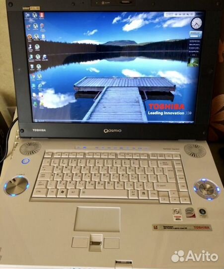 Toshiba Qosmio G40-12A. Ноутбук c tv-тюнером