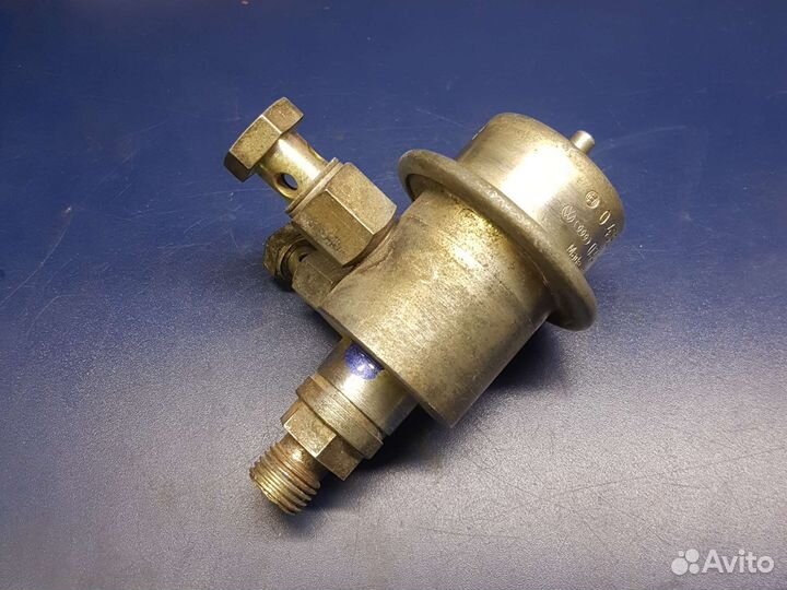 Регулятор давления топлива VAG 034133534G