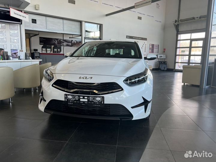 Kia Ceed 1.6 AT, 2023