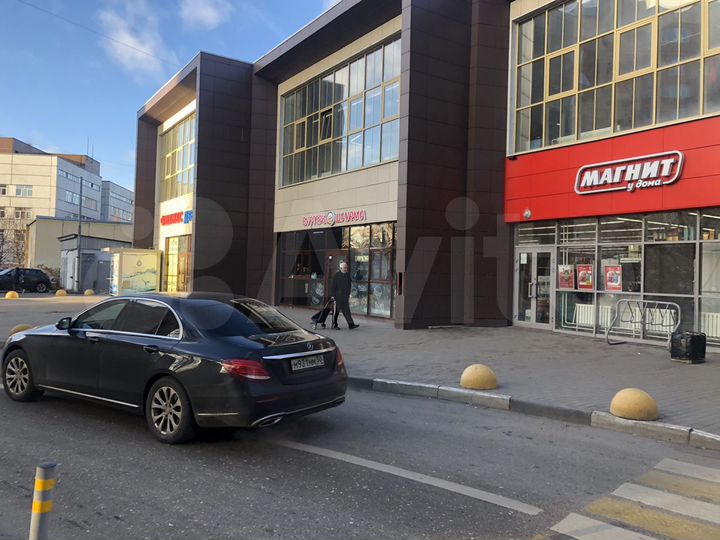 Свободного назначения, 750 м²