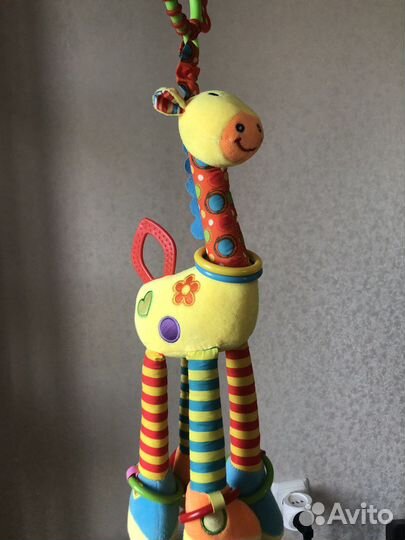 Игрушка жираф для малыша