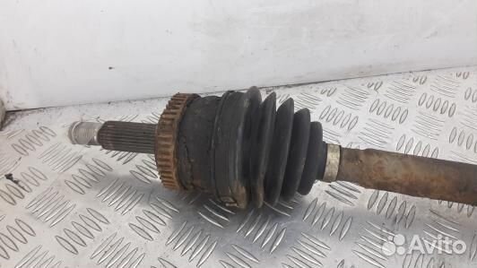 Привод передний правый KIA carens 3 (HBN09N101)