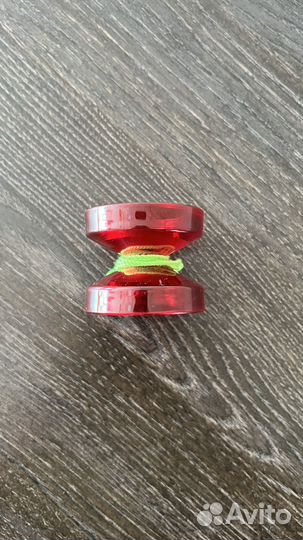 Йо-йо YoYoFactory Wedge красный