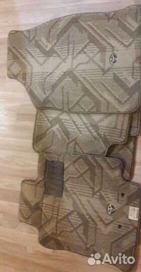 Штатные коврики на Тойота Премио 240