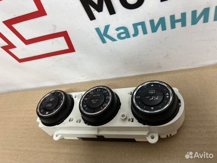 Блок управления климат-контролем Mercedes M-Class