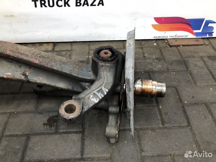 Кулак поворотный левый Volvo FH