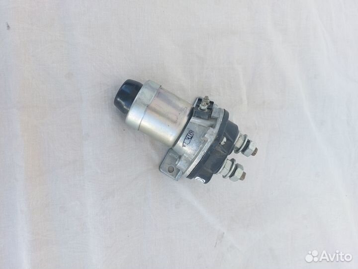 Выключатель массы 12 в новый на Газель