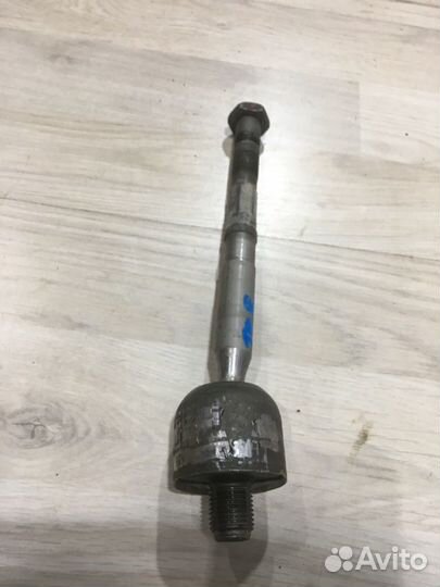 Тяга рулевая Nissan terrano D10