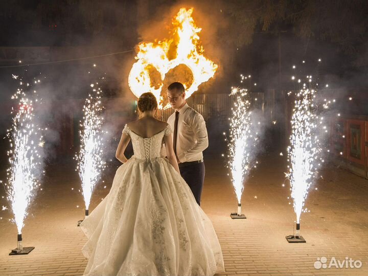 Холодные фонтаны на свадьбу