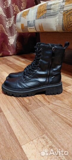 Ботинки женские