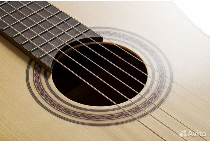 Классическая гитара La Mancha Rubi SMX/59