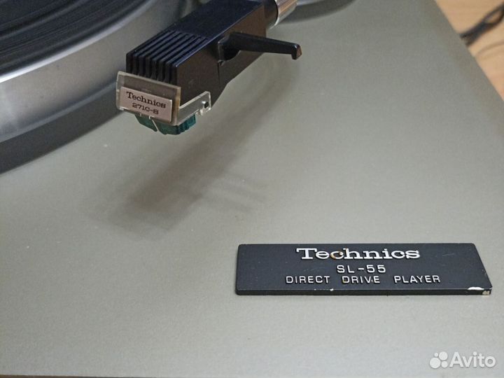 Проигрыватель винила 