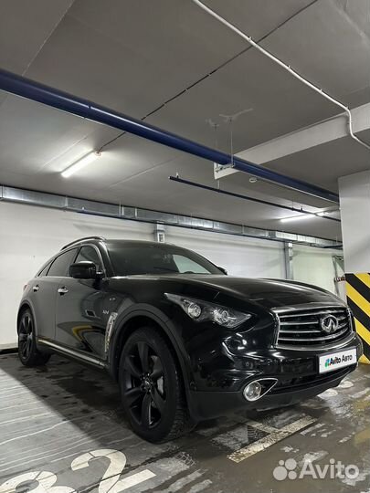 Infiniti QX70 3.0 AT, 2015, 154 000 км