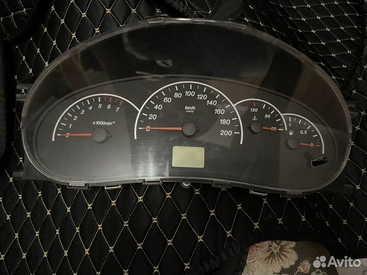 Щиток приборов priora 1