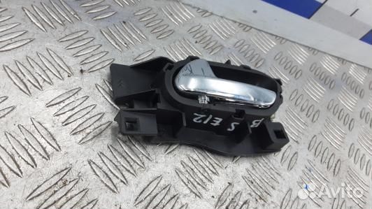 Ручка внутренняя передняя левая peugeot 407 (BSE12