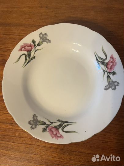 Тарелки суповые фарфор