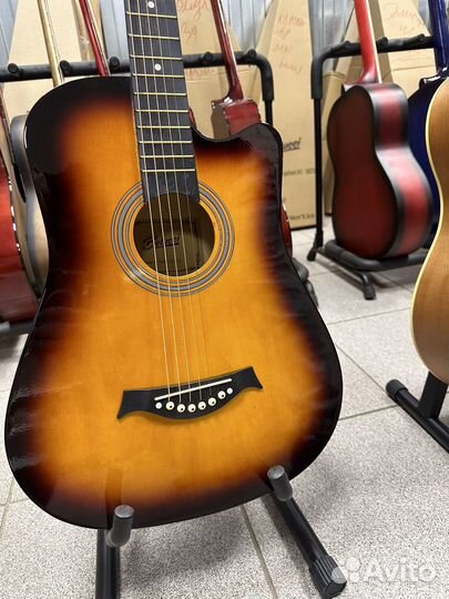 Акустическая гитара
