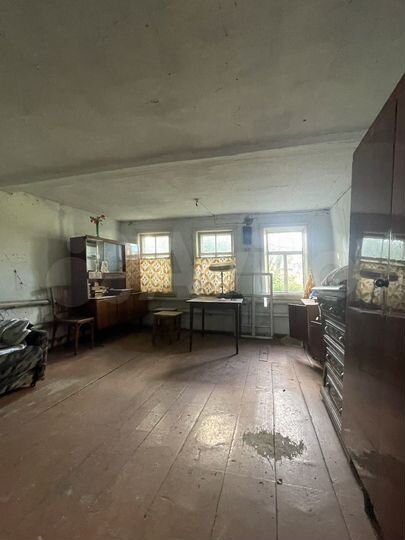 Дом 30 м² на участке 8 сот.