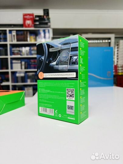 Автомобильный держатель для смартфона Borofone H77