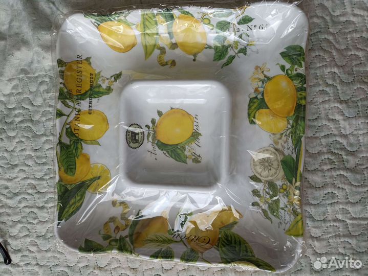 Менажница пластик новая