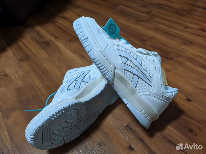 Кроссовки женские Asics Gel-Spotlyte Low 38 размер