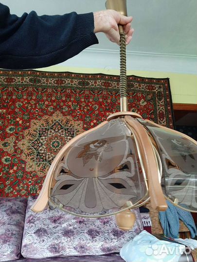 Люстра потолочная, делается выше, ниже