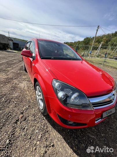 Opel Astra 1.6 МТ, 2011, 180 000 км