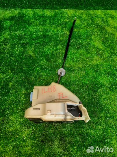 Замок боковой двери передний левый Volkswagen Golf