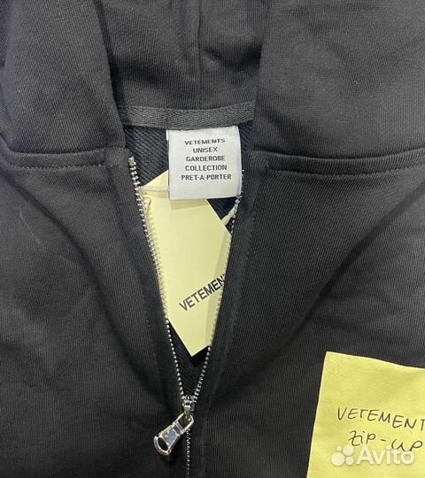 Толстовка Vetements