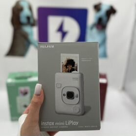 Fujifilm instax Mini LiPlay в цвете Misty White