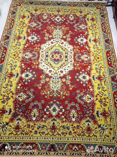 Ковер шерстяной