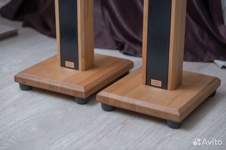 Стойки для полочной акустики HI-END