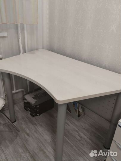 Продам стол