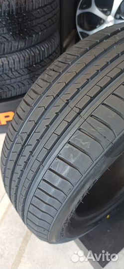 Winrun R330 245/40 R18