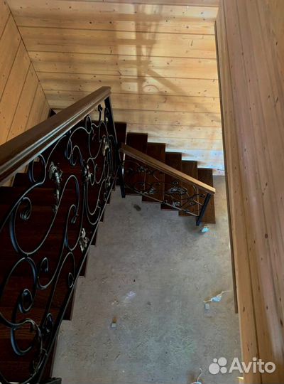 Лестница из листового металла