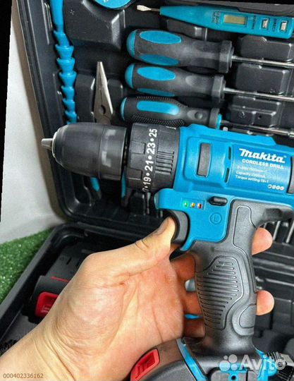 Шуруповерт Makita 26V с набором инструментов (Арт